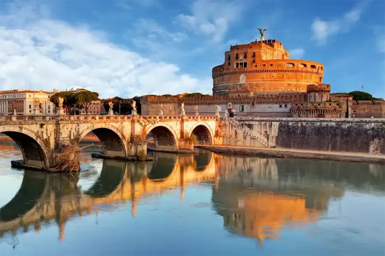 Explore Castel Sant'Angelo: Rome’s Fortress Museum – Tickets & Tours
