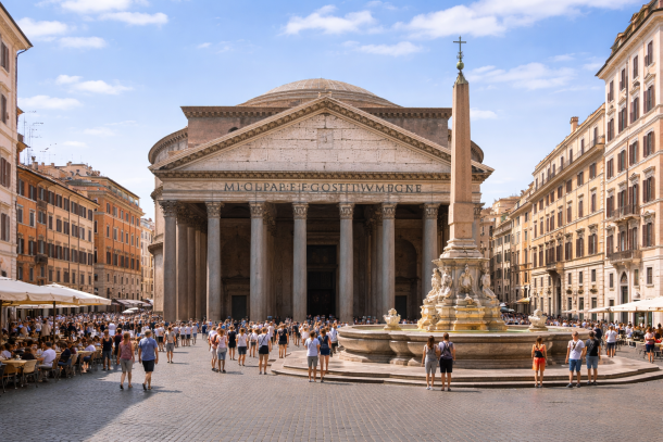 Explore Palatine Hill – Ancient Palaces, Ruins & Rome’s Origins